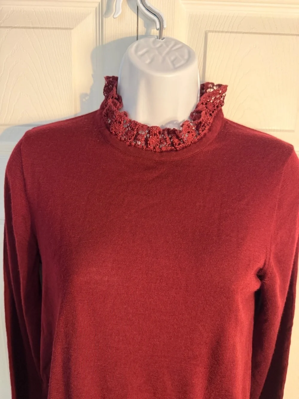 J.Crew Victorian Romantic Lace Collar Ruffle Lace Neck Maroon Size Small
